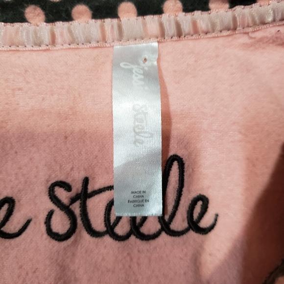 Jessie Steele Polka-dot pajamas - Picture 2 of 7